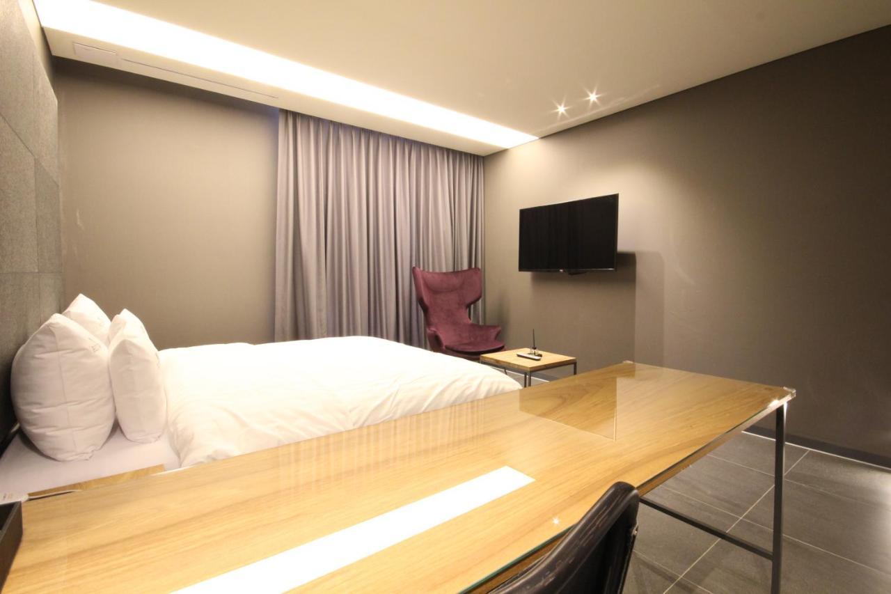 Hotel Eco Stay Jeonju Exterior foto
